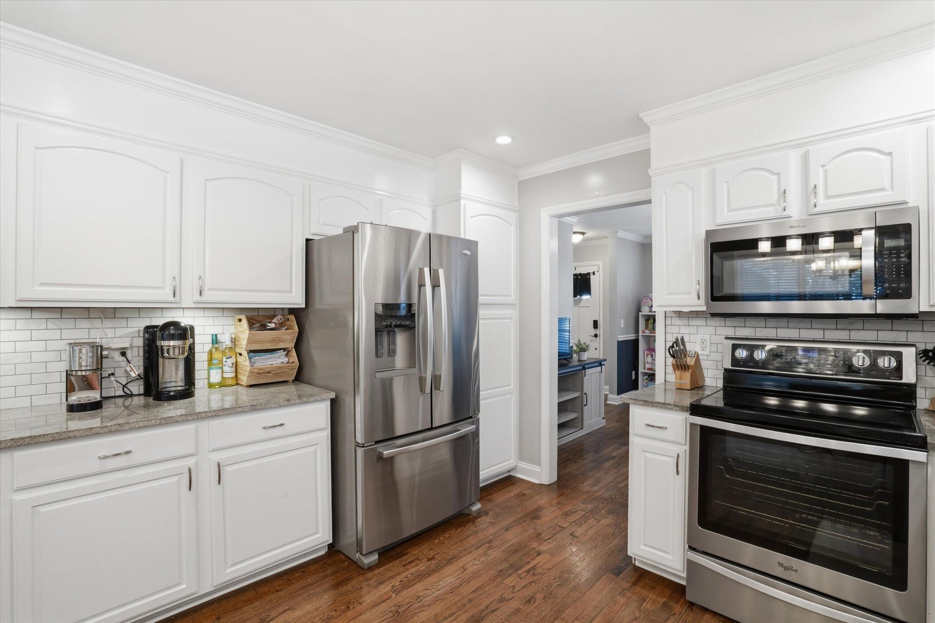 2916 Shadow Lane Photo 11