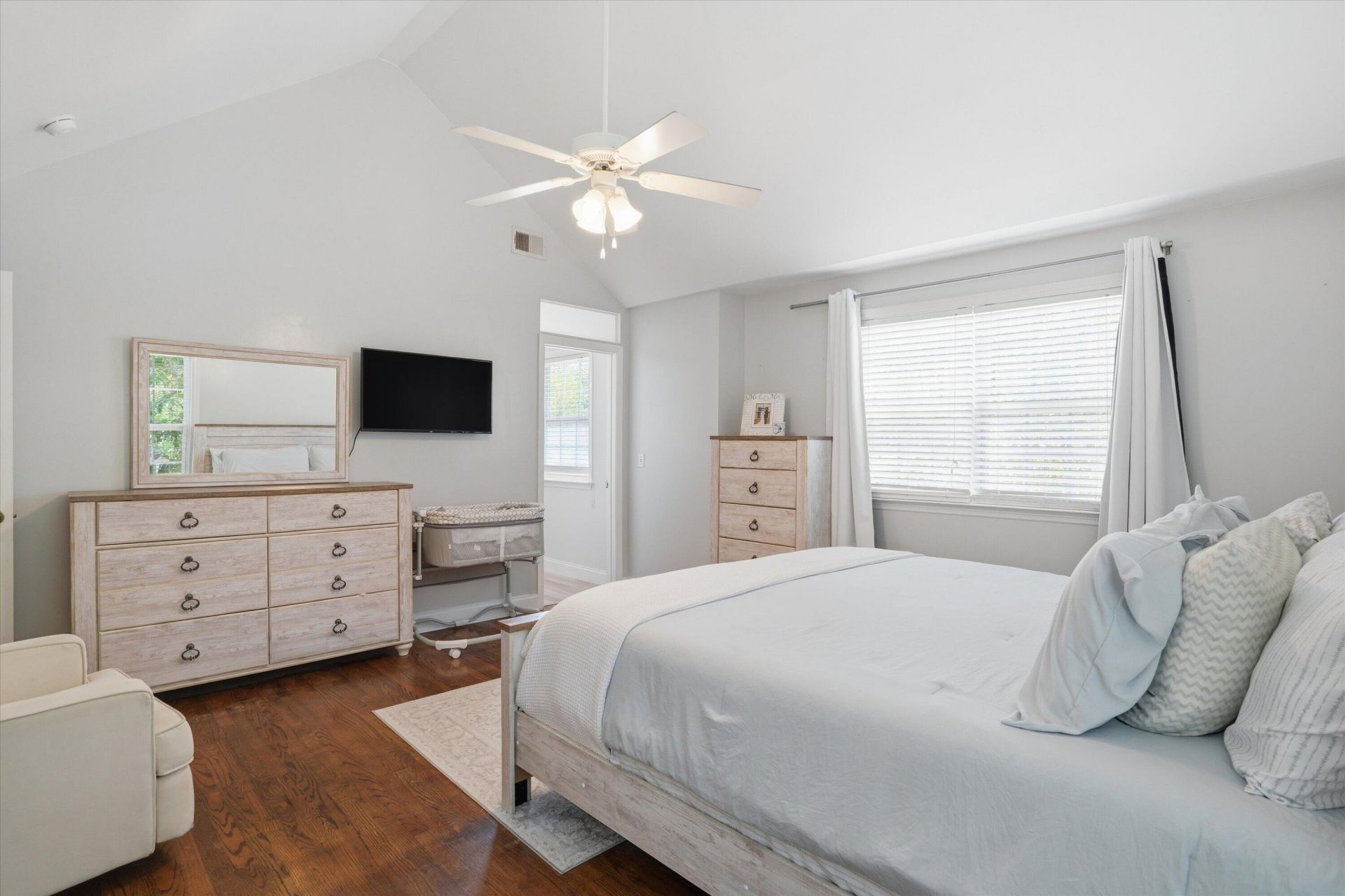 2916 Shadow Lane Photo 18
