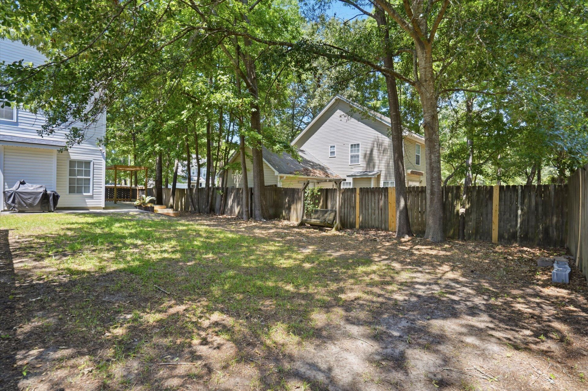 2916 Shadow Lane Photo 32