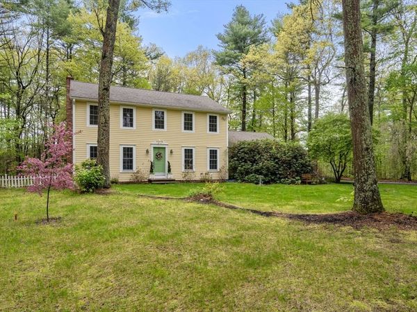 731 Chicopee Row, Groton, MA 01450