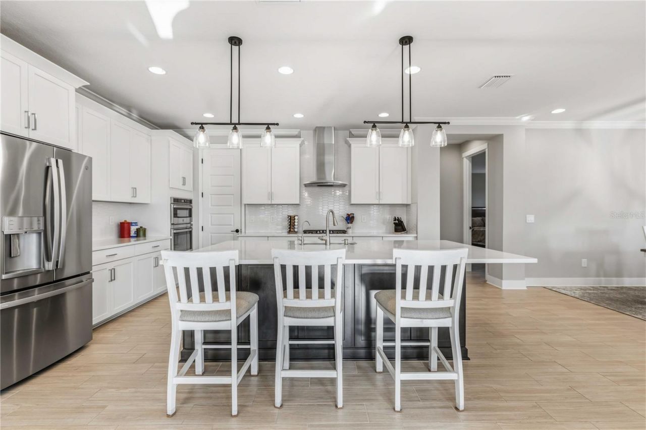 17109 Sweetwater Village Drive , Lakewood Ranch, FL 34211 Photo