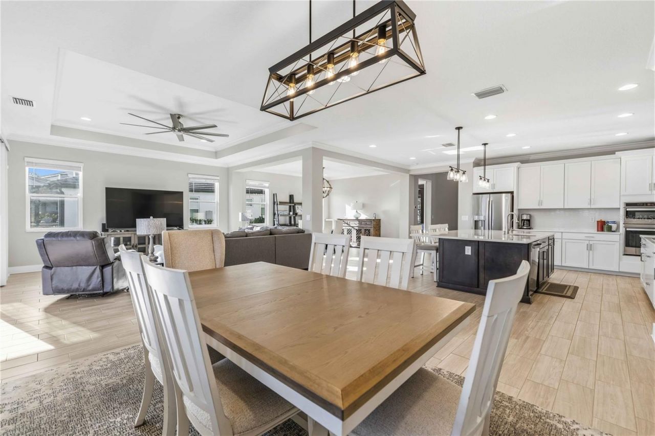 17109 Sweetwater Village Drive , Lakewood Ranch, FL 34211 Photo