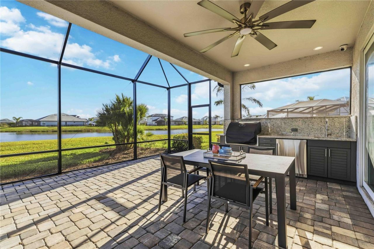17109 Sweetwater Village Drive , Lakewood Ranch, FL 34211 Photo