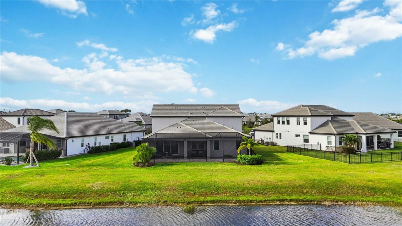 17109 Sweetwater Village Drive , Lakewood Ranch, FL 34211 Photo