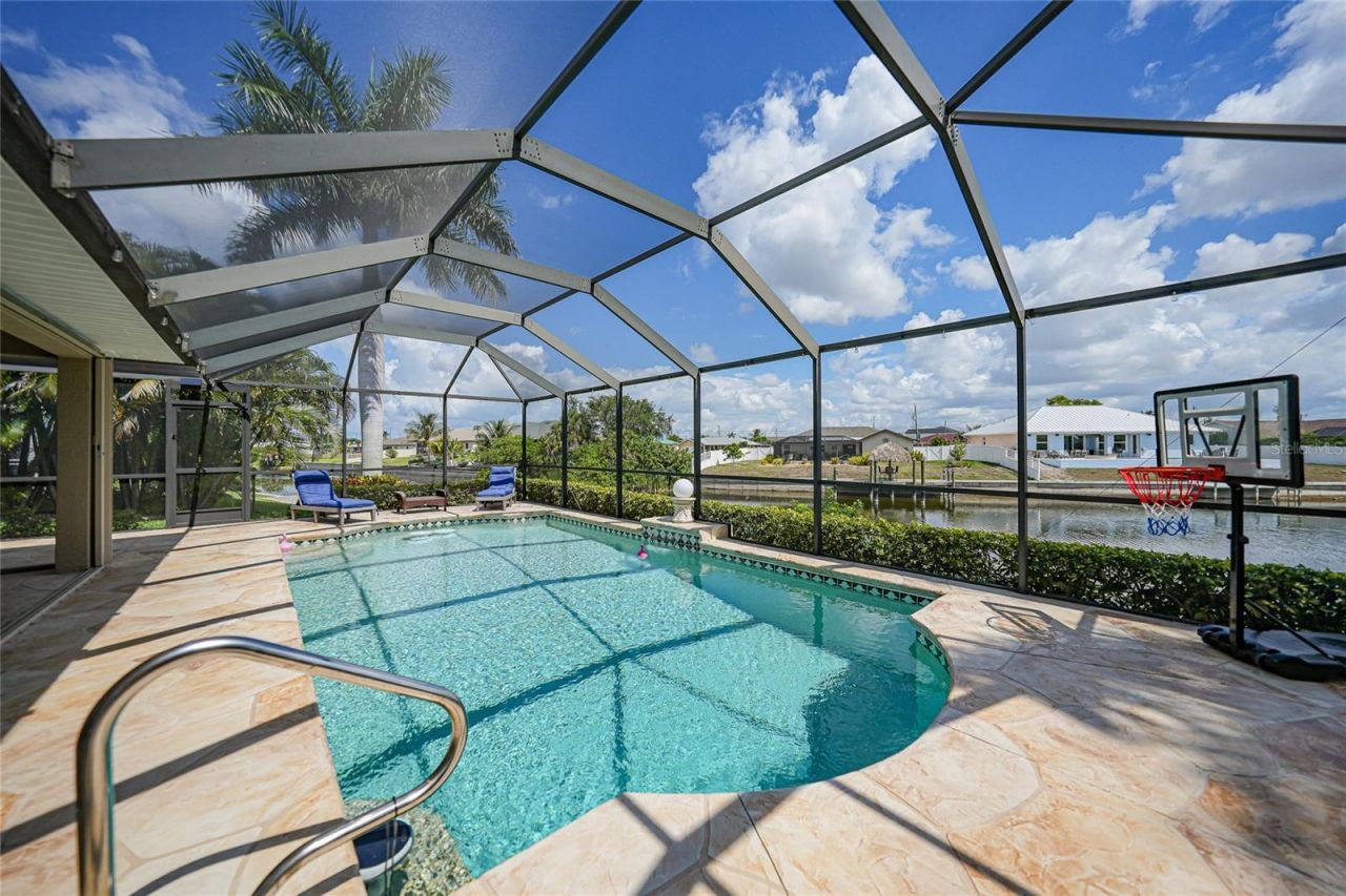 515 Gleason Parkway, Cape Coral, FL 33914 Photo
