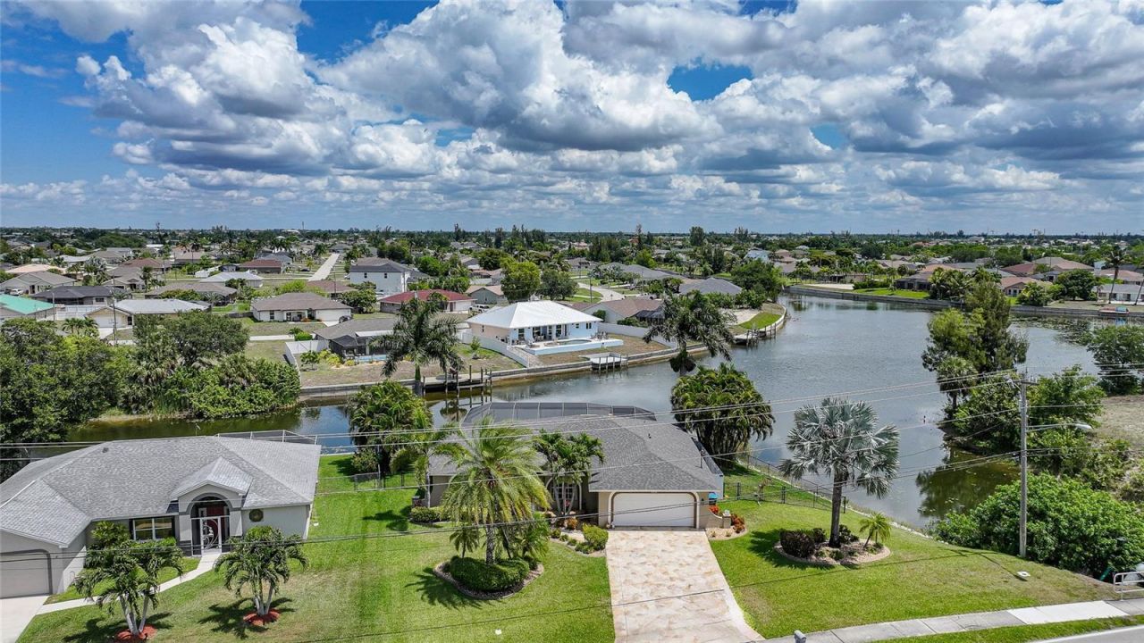 515 Gleason Parkway, Cape Coral, FL 33914 Photo