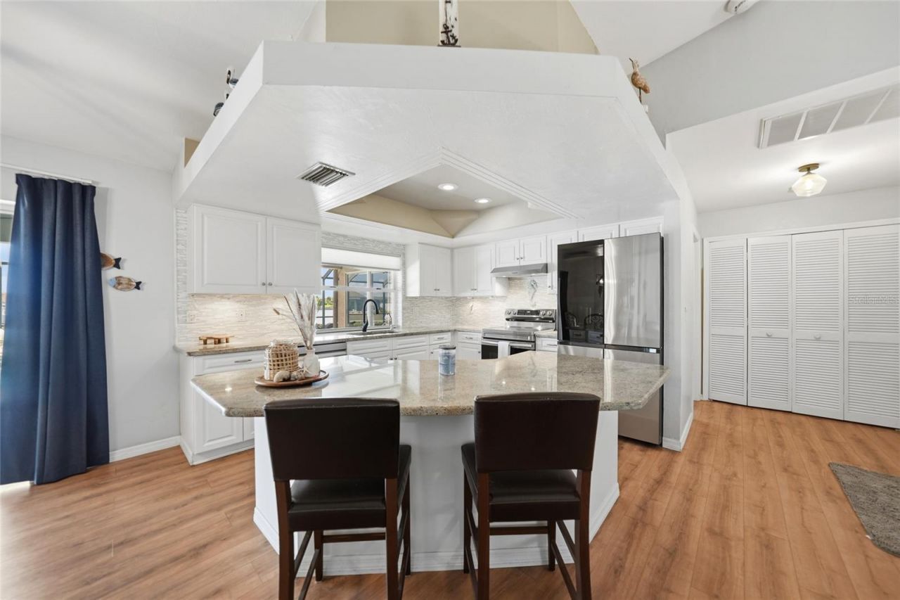 515 Gleason Parkway, Cape Coral, FL 33914 Photo