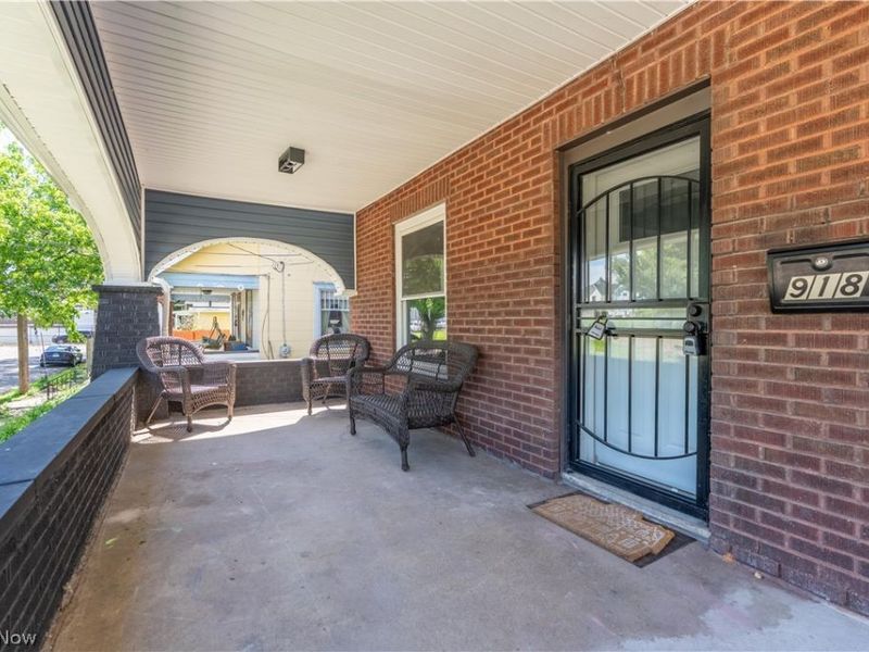 918 15th Street NW, Canton, OH 44703 Photo 3