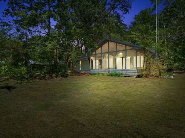 722 Mallet Bayou Road, Freeport, FL 32439