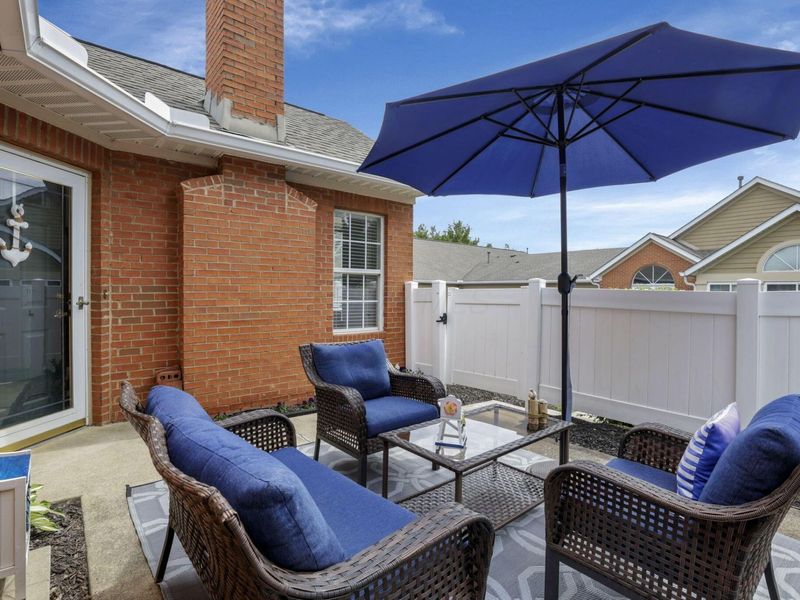 110 Green Lane , Pickerington, OH 43147 Photo 7