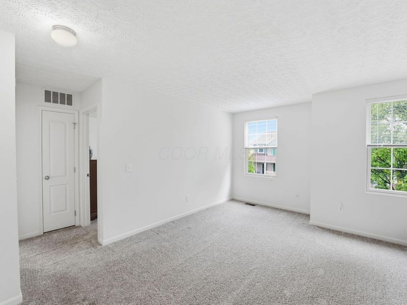 7825 Chicroy Street, Unit 320, Blacklick, OH 43004 Photo 20