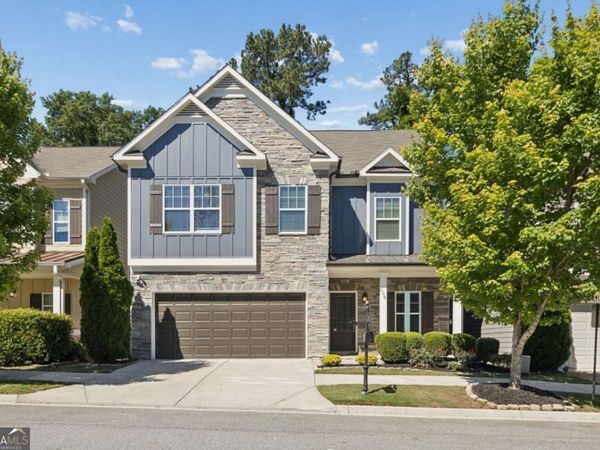 1056 Johnson Grove, Atlanta, GA 30318