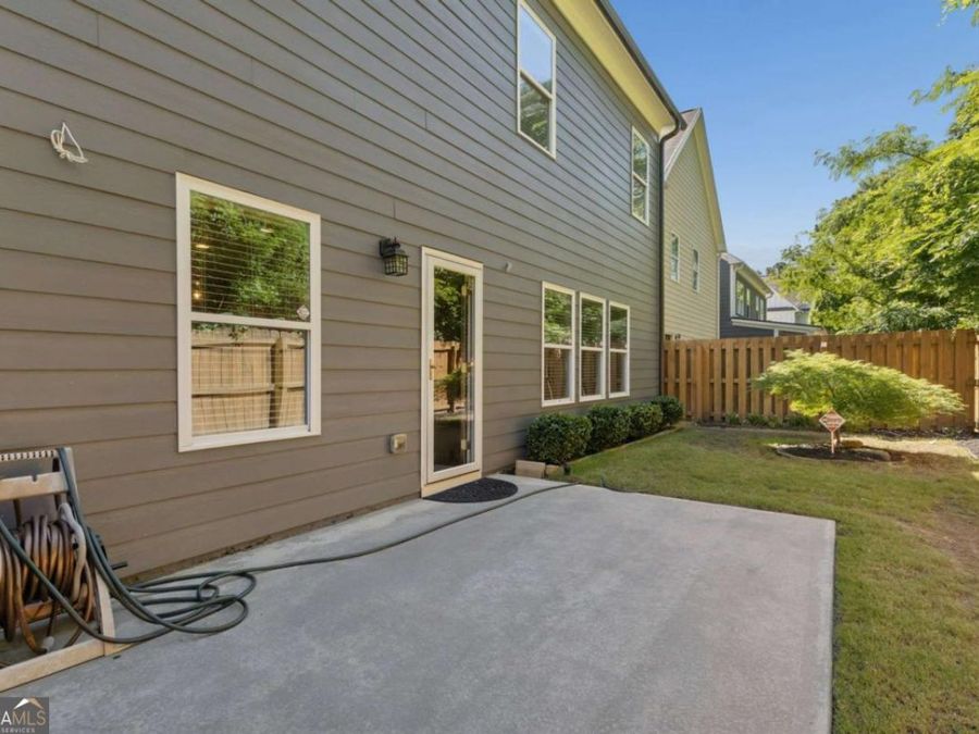Property Image 38