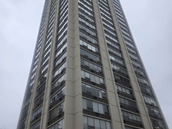 70 W Burton Place , Unit 1608, Chicago, IL 60610