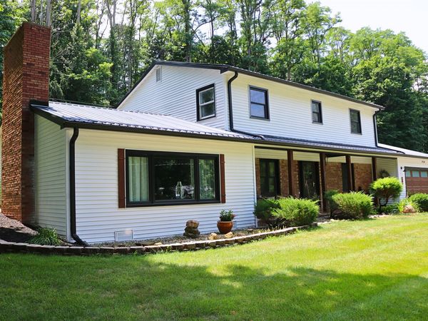 1 Locust Hill , Crawfordsville, IN 47933