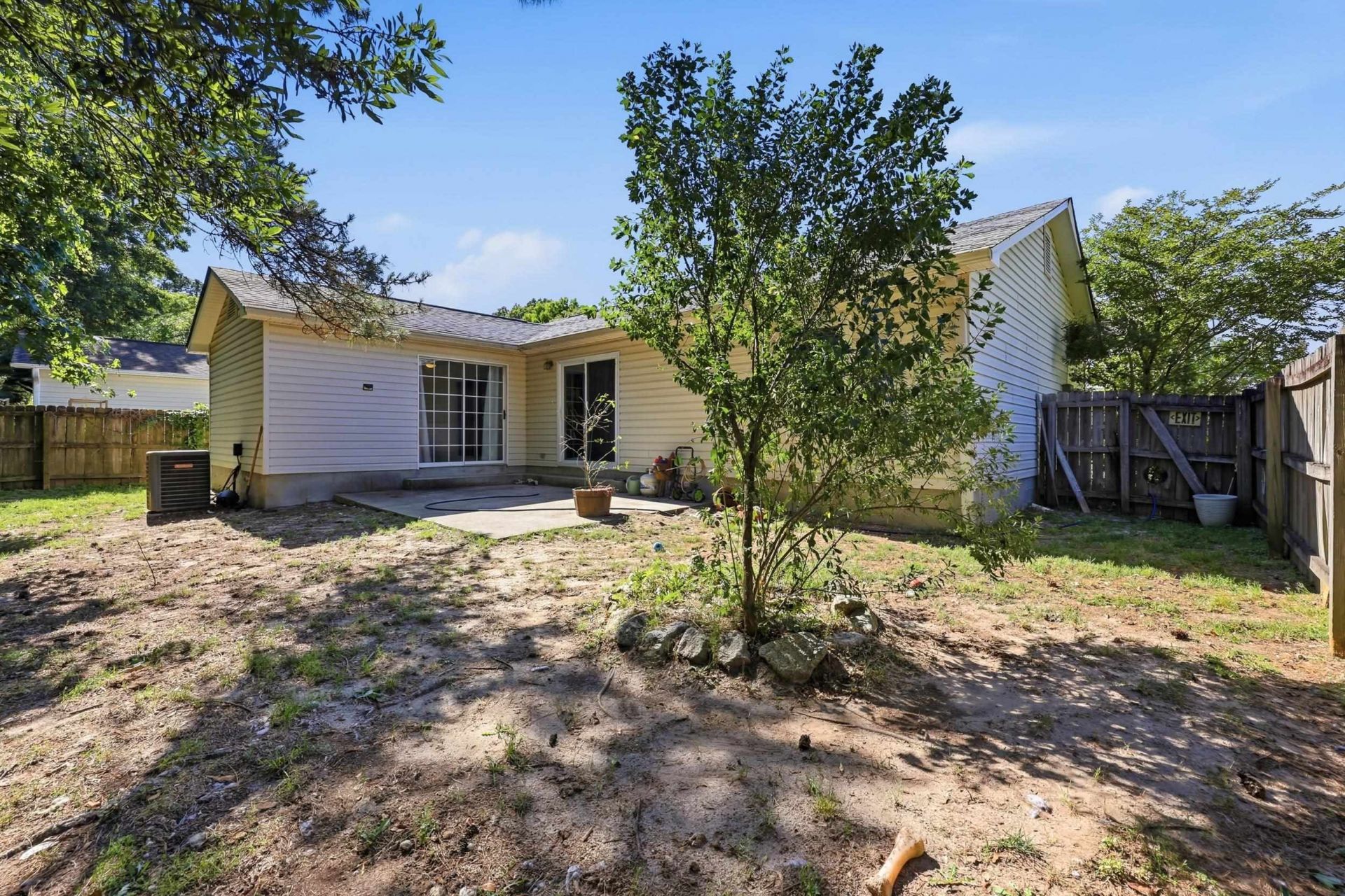 2642 Temperance Dr.  Photo 20