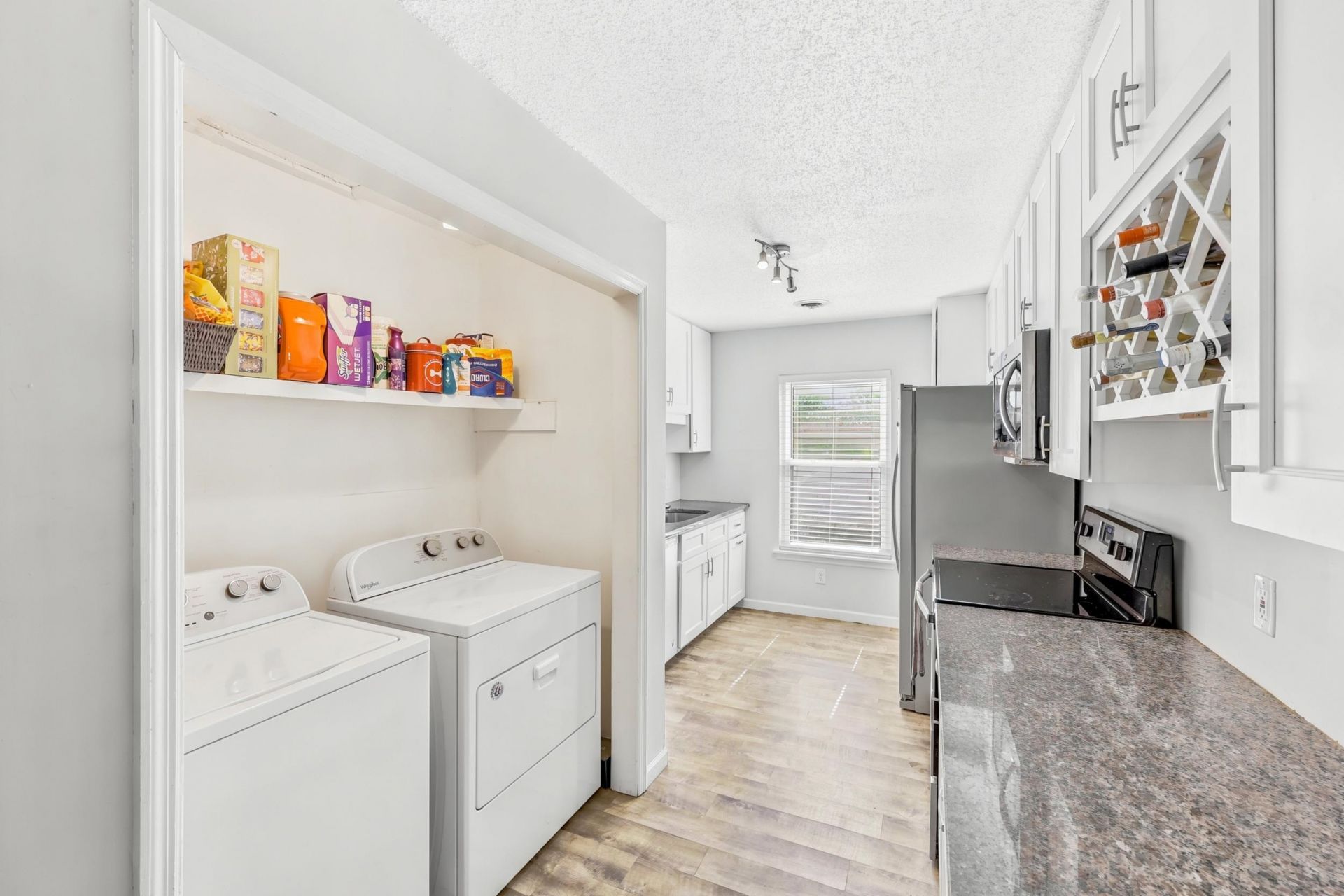 2642 Temperance Dr.  Photo 8