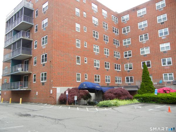27 Northill, Unit 1P, Stamford, CT 06907