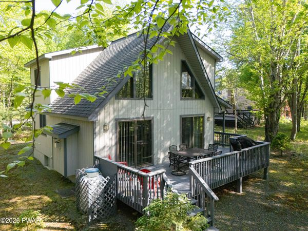 18 Highpoint Drive , Lake Ariel, PA 18436