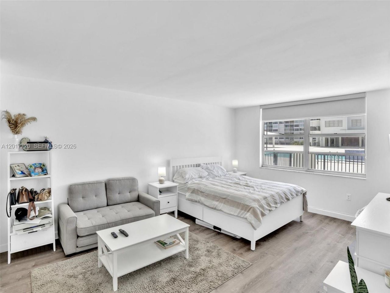 2780 NE 183rd St , Unit 302, Aventura, FL 33160 Photo