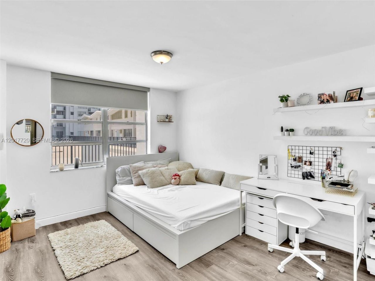 2780 NE 183rd St , Unit 302, Aventura, FL 33160 Photo