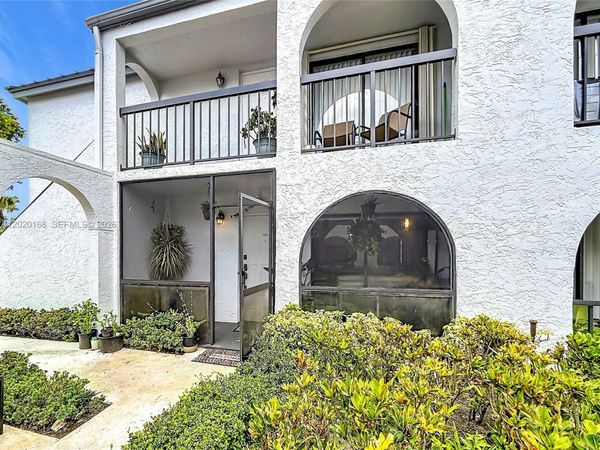 18296 Mediterranean Blvd, Unit 404, Hialeah, FL 33015
