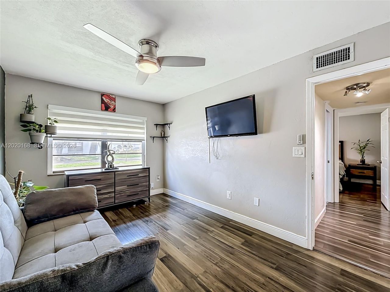18296 Mediterranean Blvd, Unit 404, Hialeah, FL 33015 Photo