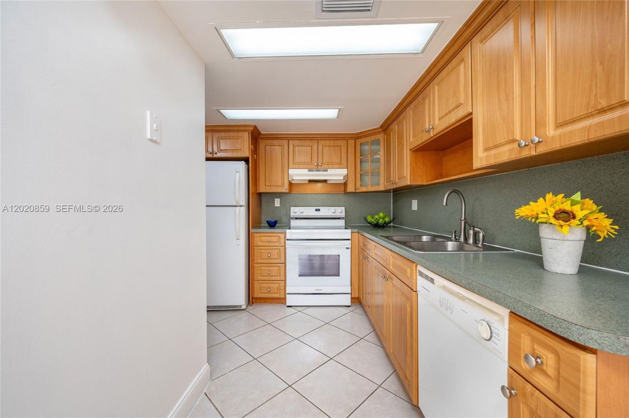 14250 SW 62nd St , Unit 314, Miami, FL 33183 Photo