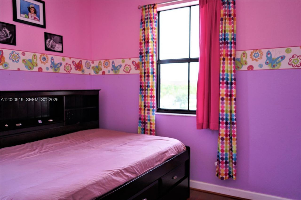 3365 W 91st Ter , Unit 3365, Hialeah, FL 33018 Photo
