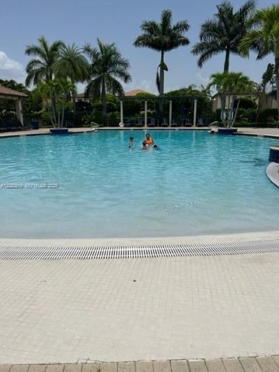 3365 W 91st Ter , Unit 3365, Hialeah, FL 33018 Photo