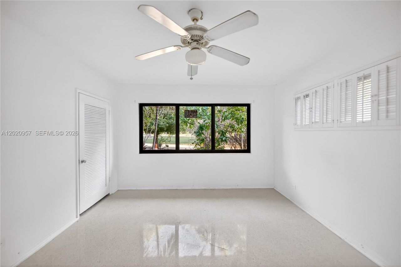 1100 N Shore Dr, Unit 1, Miami Beach, FL 33141 Photo