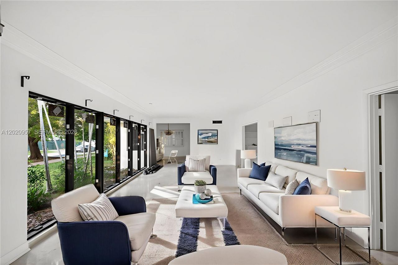 1100 N Shore Dr, Unit 1, Miami Beach, FL 33141 Photo