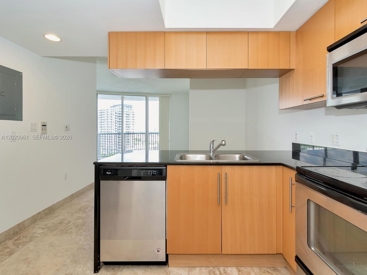 1750 N Bayshore Dr , Unit 1515, Miami, FL 33132 Photo