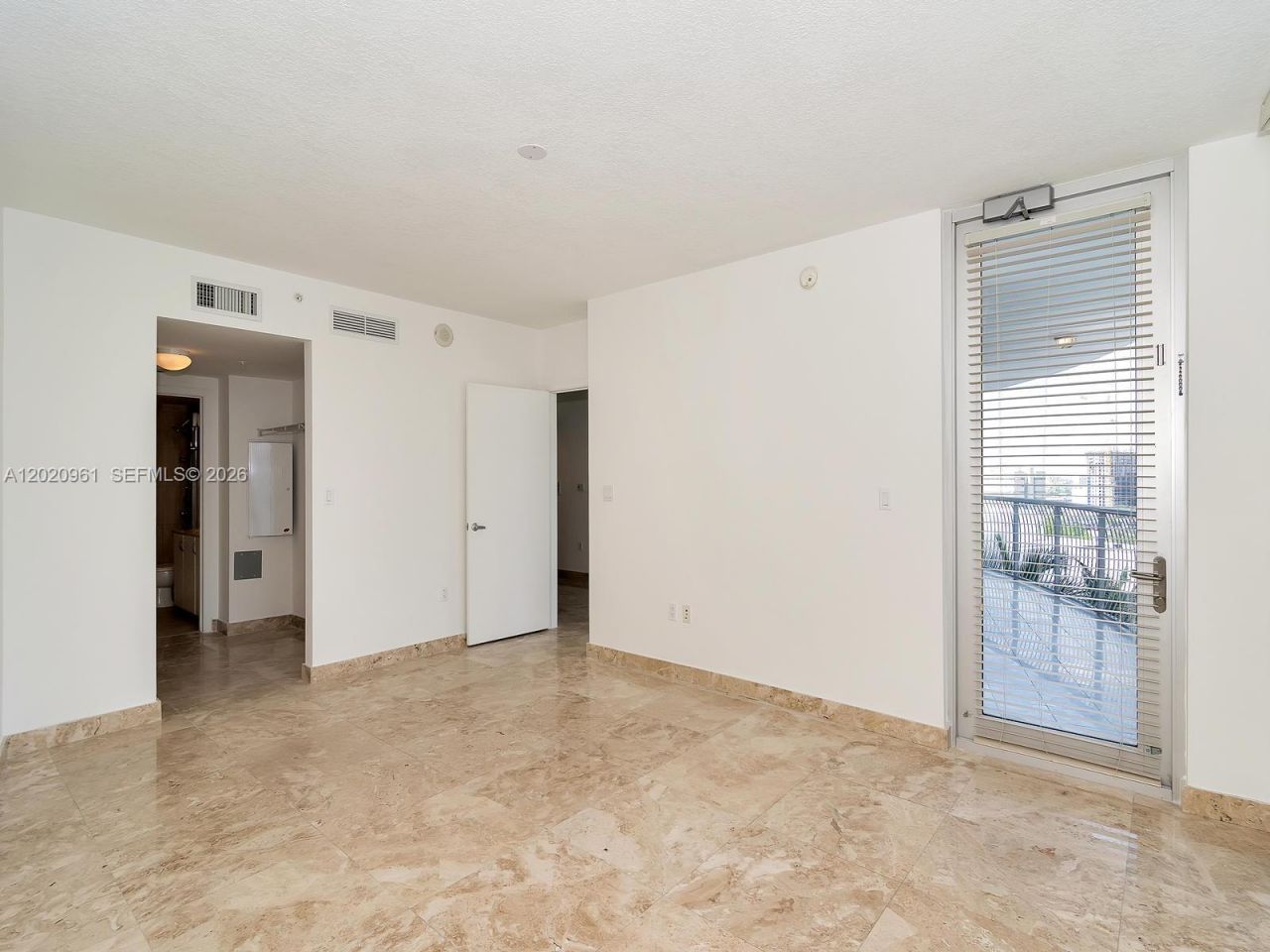 1750 N Bayshore Dr , Unit 1515, Miami, FL 33132 Photo