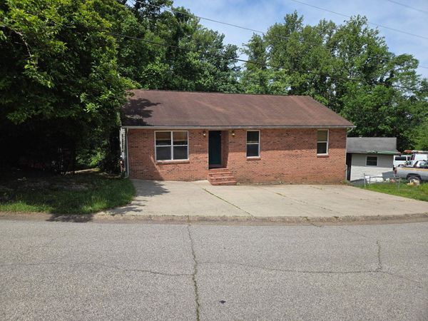 168 Campbell Drive, Huntington, WV 25705