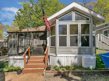 10255 Nevens Avenue NW, Unit 49, South Haven, MN 55382