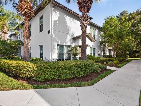 9076 Gervais CIR, Unit 410, NAPLES, FL 34120