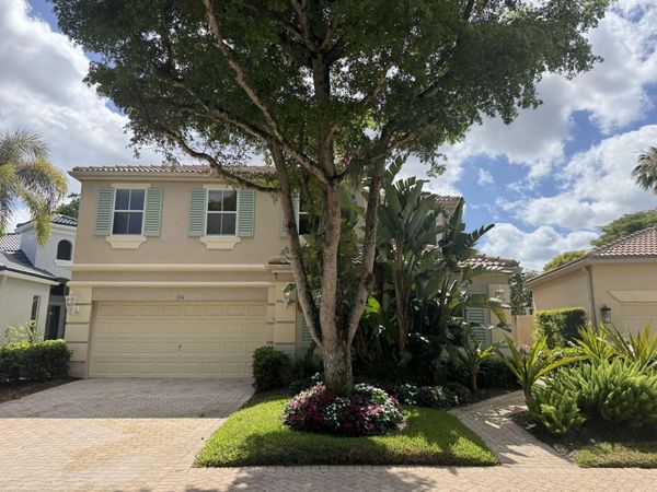 324 Sunset Bay Lane, Palm Beach Gardens, FL 33418