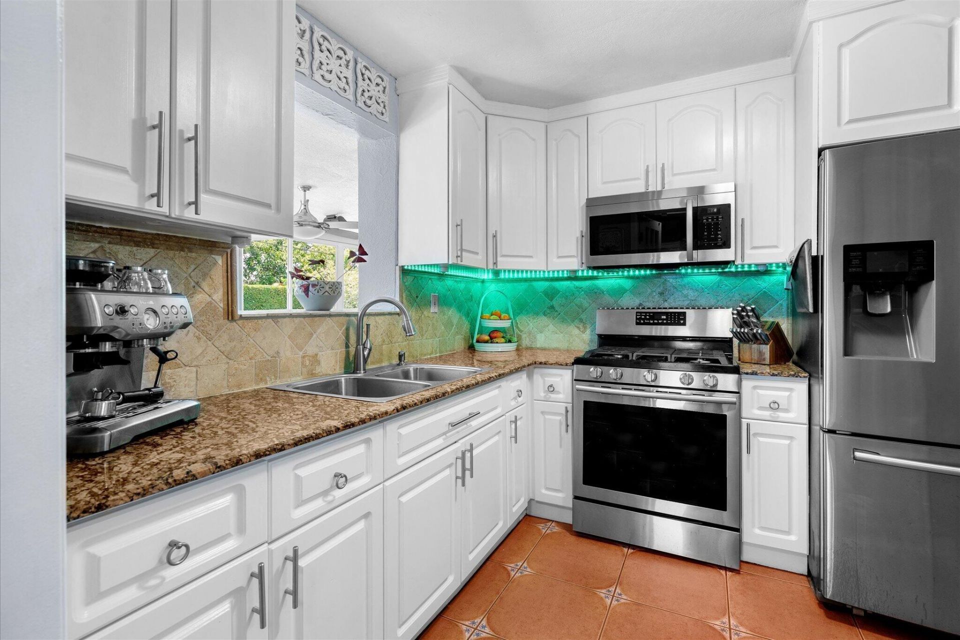 8341 SW 14th Street, Miami, FL 33144 Photo