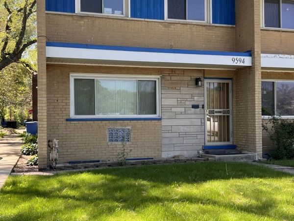 9594 S Colfax Avenue , Chicago, IL 60617