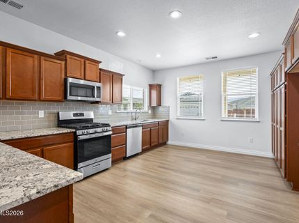 18673 Ginny Creek Court, Reno, NV 89508 Photo