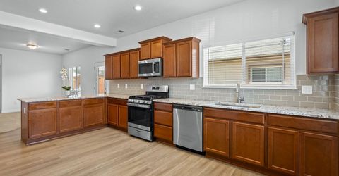 18673 Ginny Creek Court, Reno, NV 89508 Photo