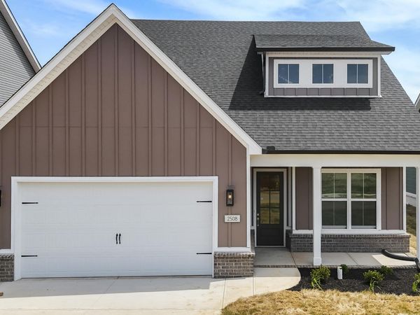 2508 Maroon Bells Rd, Knoxville, TN 37932