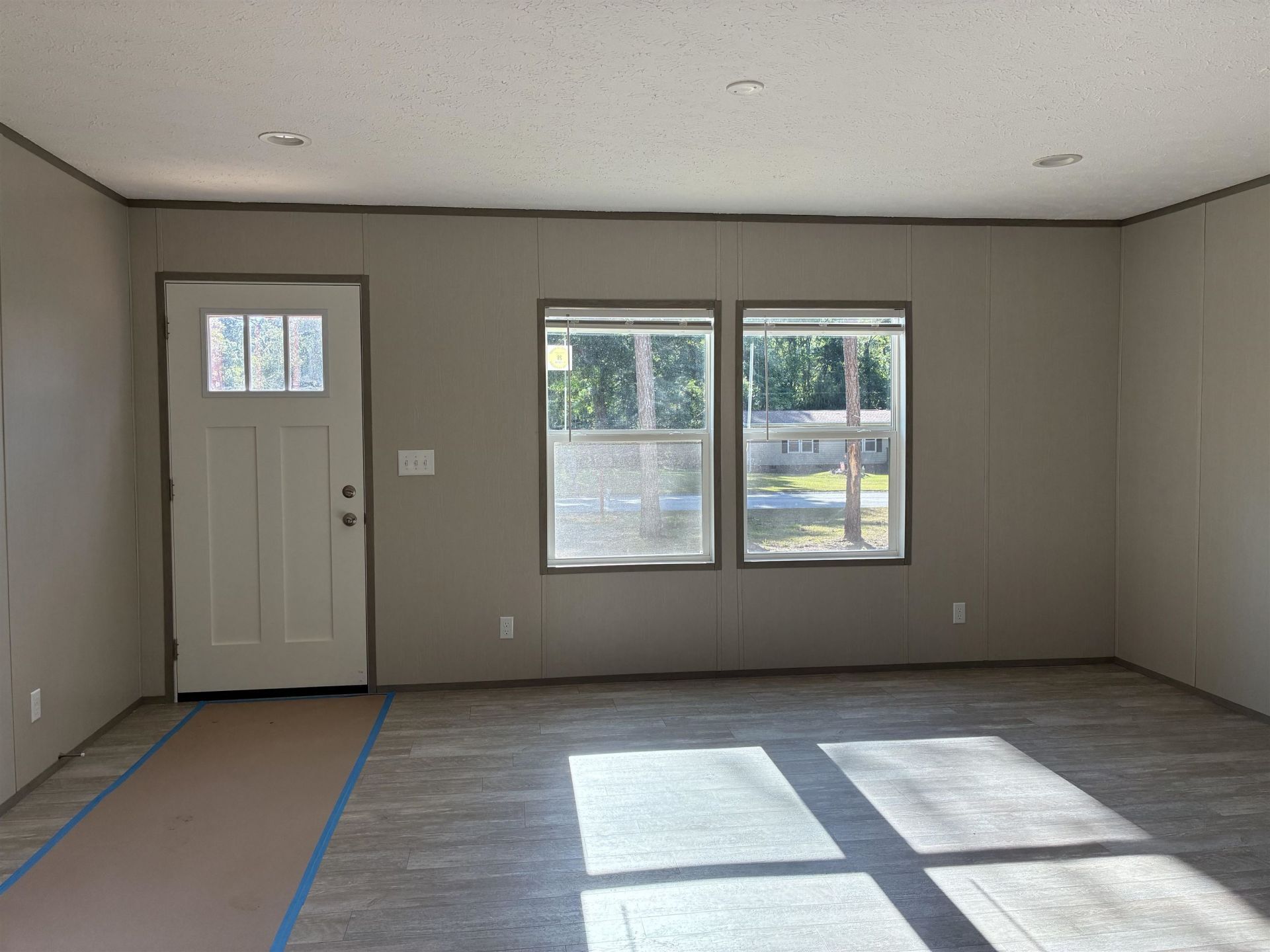 2252 Starduster Ln.  Photo 5