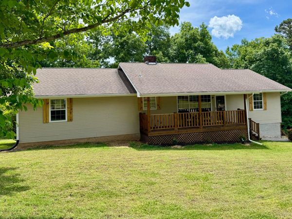9814 Lakeside Road, Harrison, TN 37341