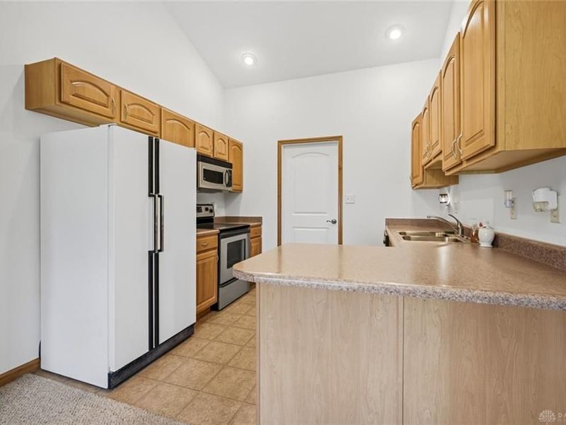 601 Meadowview Court, Franklin, OH 45005 Photo 10