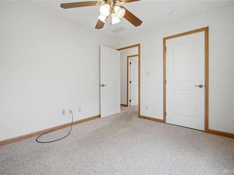 601 Meadowview Court, Franklin, OH 45005 Photo 24