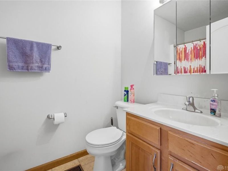 601 Meadowview Court, Franklin, OH 45005 Photo 27