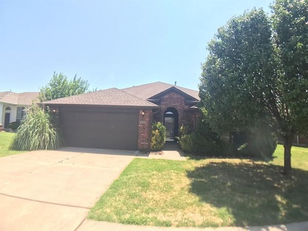 16224 Panther Way, Edmond, OK 73013