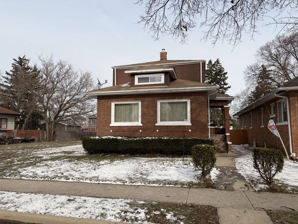 153 S 18th Avenue , Maywood, IL 60153